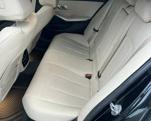 Чорний БМВ 3 Серія, об'ємом двигуна 2 л та пробігом 109 тис. км за 24300 $, фото 62 на Automoto.ua