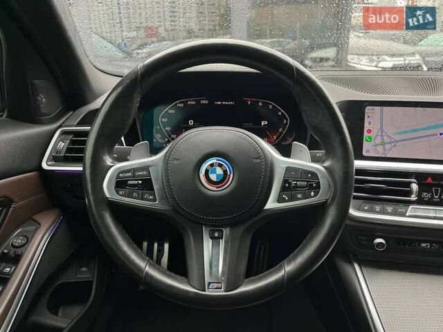 Чорний БМВ 3 Серія, об'ємом двигуна 3 л та пробігом 81 тис. км за 41490 $, фото 14 на Automoto.ua