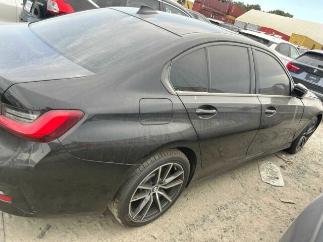 Черный БМВ 3 Серия, объемом двигателя 2 л и пробегом 199 тыс. км за 17000 $, фото 4 на Automoto.ua