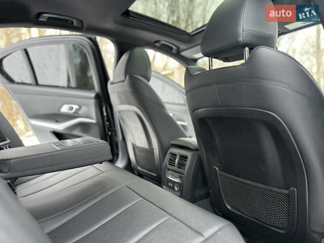 Черный БМВ 3 Серия, объемом двигателя 2 л и пробегом 168 тыс. км за 26499 $, фото 48 на Automoto.ua