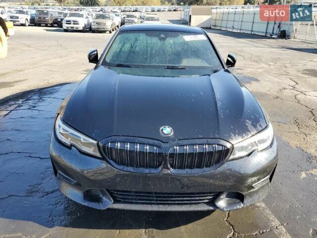 БМВ 3 Серия 2020 в Киеве на Automoto.ua Черный БМВ 3 Серия, объемом двигателя 2 л и пробегом 134 тыс. км за 10700 $, фото 4 на Automoto.ua