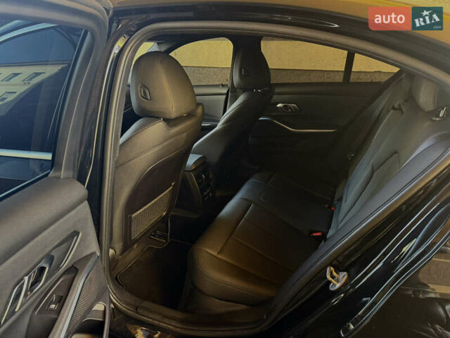 Чорний БМВ 3 Серія, об'ємом двигуна 2 л та пробігом 95 тис. км за 28800 $, фото 7 на Automoto.ua