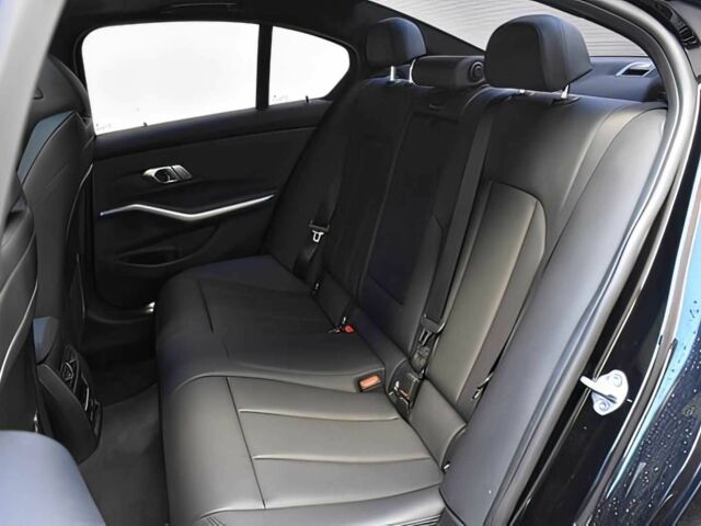 Чорний БМВ 3 Серія, об'ємом двигуна 2 л та пробігом 39 тис. км за 13500 $, фото 13 на Automoto.ua