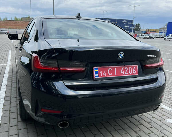 Черный БМВ 3 Серия, объемом двигателя 2 л и пробегом 76 тыс. км за 34000 $, фото 5 на Automoto.ua