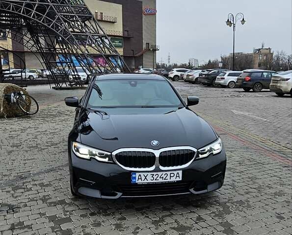 Чорний БМВ 3 Серія, об'ємом двигуна 2 л та пробігом 41 тис. км за 28999 $, фото 33 на Automoto.ua