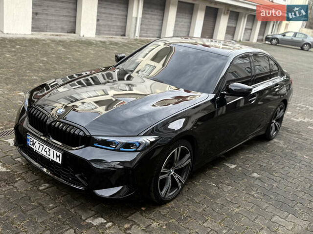 Черный БМВ 3 Серия, объемом двигателя 2 л и пробегом 38 тыс. км за 32500 $, фото 1 на Automoto.ua