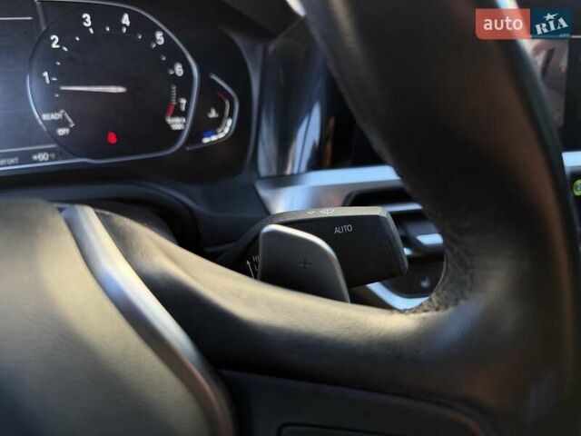 БМВ 3 Серия 2021 в Львове на Automoto.ua Черный БМВ 3 Серия, объемом двигателя 2 л и пробегом 79 тыс. км за 26900 $, фото 54 на Automoto.ua