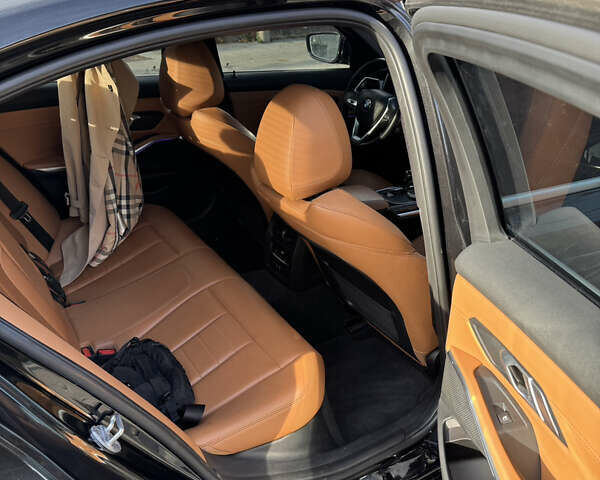 БМВ 3 Серія 2021 у Івано-Франківську на Automoto.ua Чорний БМВ 3 Серія, об'ємом двигуна 2 л та пробігом 59 тис. км за 25999 $, фото 12 на Automoto.ua