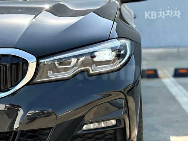 БМВ 3 Серия 2021 в Киеве на Automoto.ua Черный БМВ 3 Серия, объемом двигателя 2 л и пробегом 67 тыс. км за 20800 $, фото 2 на Automoto.ua