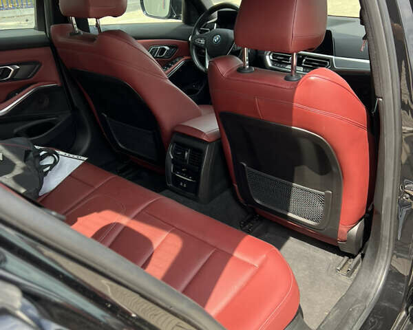 Черный БМВ 3 Серия, объемом двигателя 2 л и пробегом 76 тыс. км за 34000 $, фото 10 на Automoto.ua