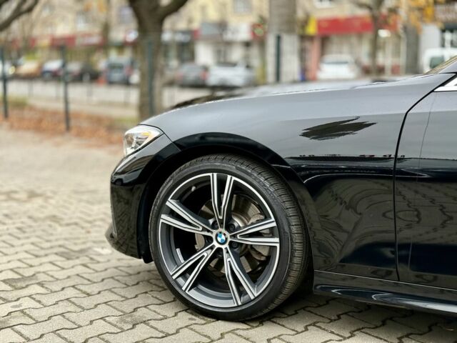 Черный БМВ 3 Серия, объемом двигателя 2 л и пробегом 54 тыс. км за 28499 $, фото 3 на Automoto.ua