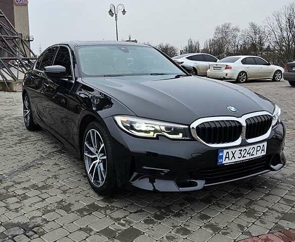 Чорний БМВ 3 Серія, об'ємом двигуна 2 л та пробігом 41 тис. км за 28999 $, фото 4 на Automoto.ua