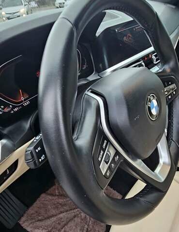 Чорний БМВ 3 Серія, об'ємом двигуна 2 л та пробігом 41 тис. км за 28999 $, фото 54 на Automoto.ua