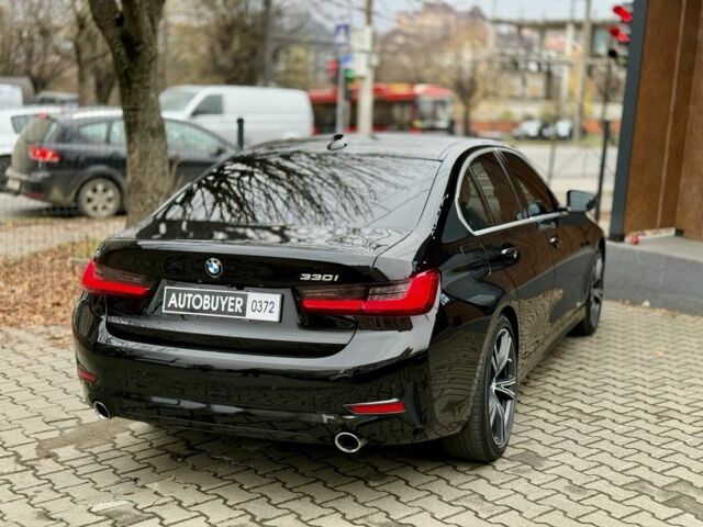 Черный БМВ 3 Серия, объемом двигателя 2 л и пробегом 54 тыс. км за 28499 $, фото 6 на Automoto.ua