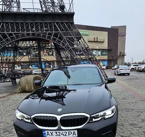 Чорний БМВ 3 Серія, об'ємом двигуна 2 л та пробігом 41 тис. км за 28999 $, фото 31 на Automoto.ua
