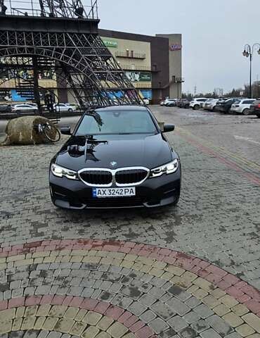Чорний БМВ 3 Серія, об'ємом двигуна 2 л та пробігом 41 тис. км за 28999 $, фото 34 на Automoto.ua