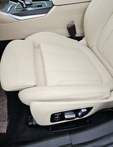 Чорний БМВ 3 Серія, об'ємом двигуна 2 л та пробігом 41 тис. км за 28999 $, фото 58 на Automoto.ua