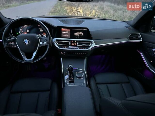 Черный БМВ 3 Серия, объемом двигателя 2 л и пробегом 96 тыс. км за 27900 $, фото 54 на Automoto.ua