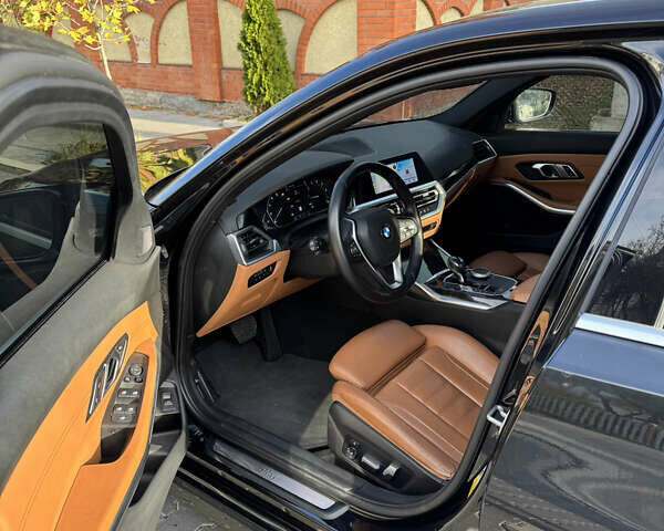 БМВ 3 Серія 2021 у Івано-Франківську на Automoto.ua Чорний БМВ 3 Серія, об'ємом двигуна 2 л та пробігом 59 тис. км за 25999 $, фото 9 на Automoto.ua