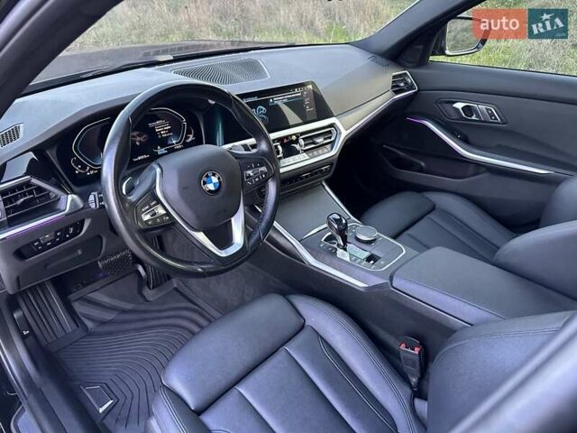 Черный БМВ 3 Серия, объемом двигателя 2 л и пробегом 96 тыс. км за 27900 $, фото 27 на Automoto.ua