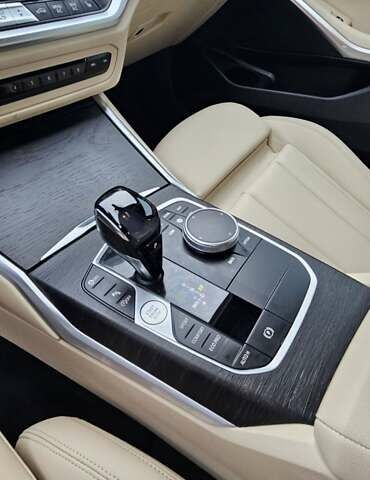 Чорний БМВ 3 Серія, об'ємом двигуна 2 л та пробігом 41 тис. км за 28999 $, фото 57 на Automoto.ua