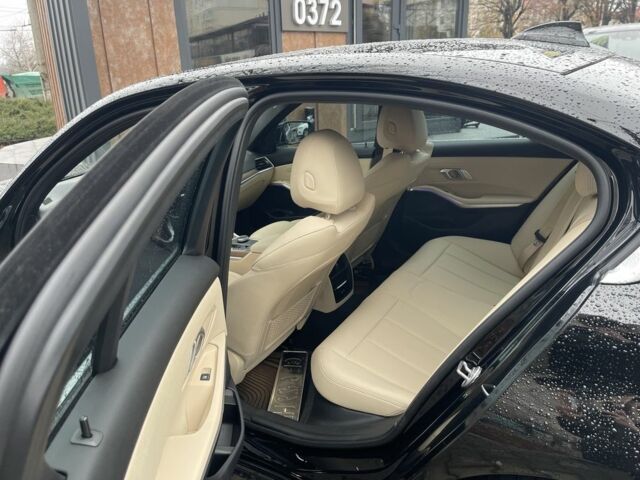 Черный БМВ 3 Серия, объемом двигателя 2 л и пробегом 54 тыс. км за 28499 $, фото 15 на Automoto.ua