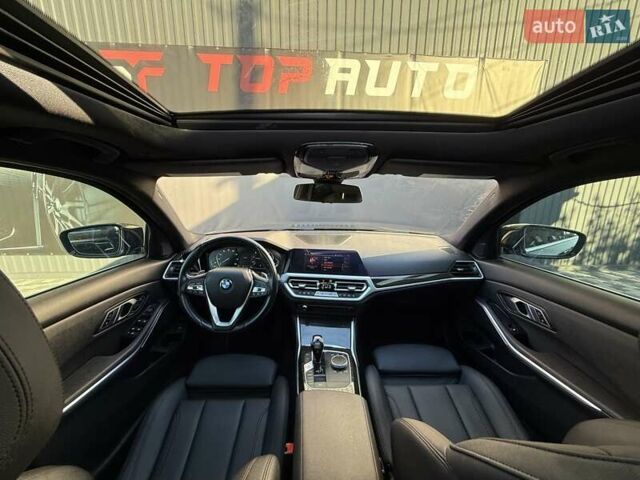 БМВ 3 Серия 2021 в Львове на Automoto.ua Черный БМВ 3 Серия, объемом двигателя 2 л и пробегом 79 тыс. км за 26900 $, фото 108 на Automoto.ua