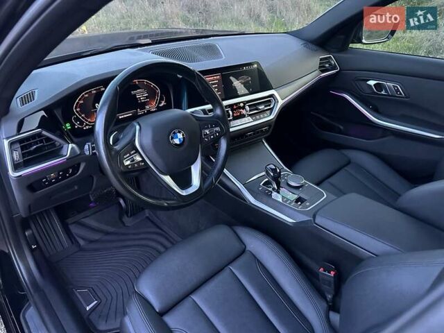 Черный БМВ 3 Серия, объемом двигателя 2 л и пробегом 96 тыс. км за 27900 $, фото 47 на Automoto.ua