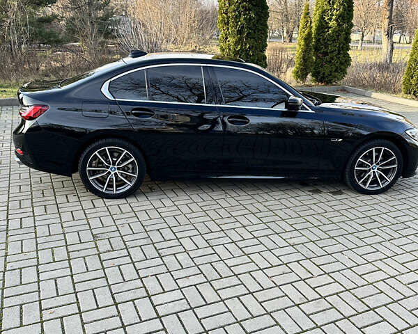 Черный БМВ 3 Серия, объемом двигателя 2 л и пробегом 52 тыс. км за 38000 $, фото 12 на Automoto.ua