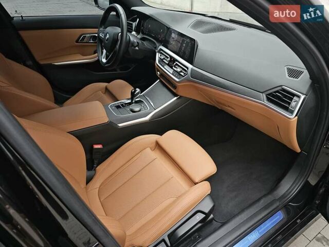 Черный БМВ 3 Серия, объемом двигателя 2 л и пробегом 34 тыс. км за 37999 $, фото 59 на Automoto.ua