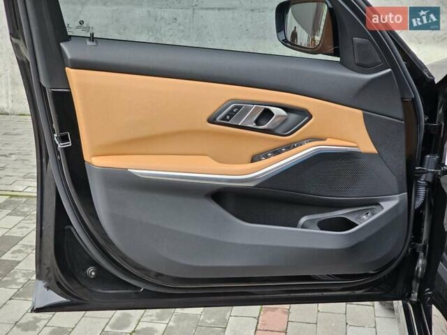 Черный БМВ 3 Серия, объемом двигателя 2 л и пробегом 34 тыс. км за 37999 $, фото 24 на Automoto.ua