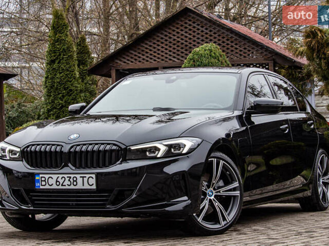 Черный БМВ 3 Серия, объемом двигателя 2 л и пробегом 6 тыс. км за 37800 $, фото 5 на Automoto.ua