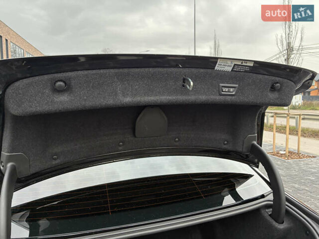 Чорний БМВ 3 Серія, об'ємом двигуна 2 л та пробігом 28 тис. км за 39500 $, фото 14 на Automoto.ua