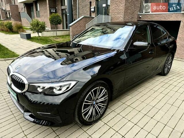 Черный БМВ 3 Серия, объемом двигателя 2 л и пробегом 17 тыс. км за 39500 $, фото 9 на Automoto.ua