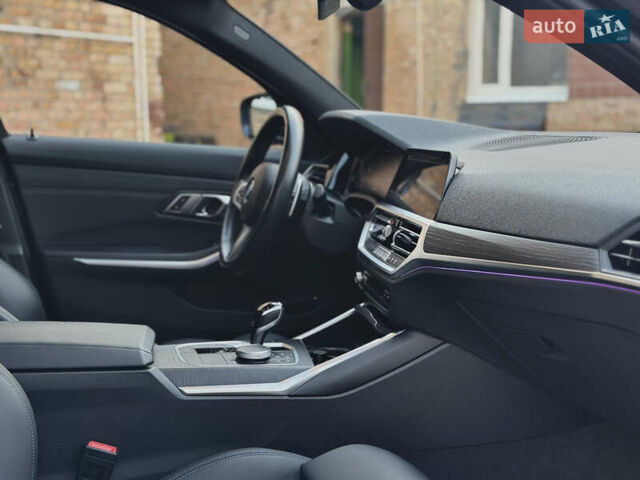 Чорний БМВ 3 Серія, об'ємом двигуна 2 л та пробігом 34 тис. км за 39500 $, фото 32 на Automoto.ua