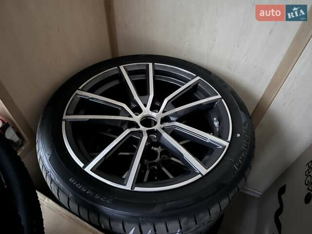 Черный БМВ 3 Серия, объемом двигателя 2 л и пробегом 3 тыс. км за 38700 $, фото 20 на Automoto.ua