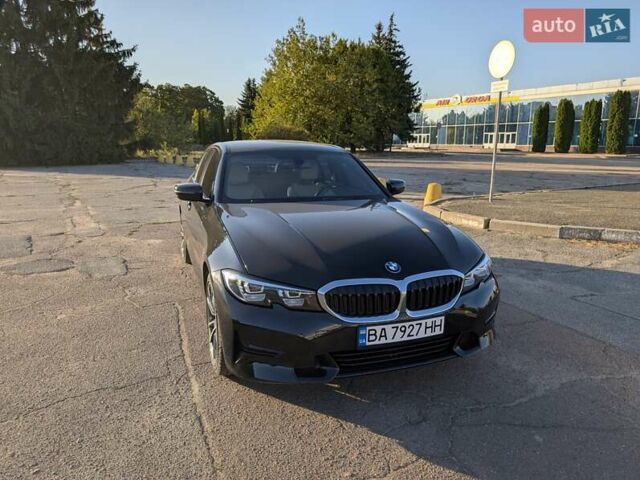 Черный БМВ 3 Серия, объемом двигателя 2 л и пробегом 13 тыс. км за 39999 $, фото 1 на Automoto.ua
