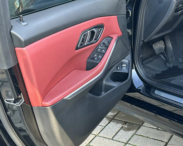 Черный БМВ 3 Серия, объемом двигателя 2 л и пробегом 52 тыс. км за 38000 $, фото 32 на Automoto.ua