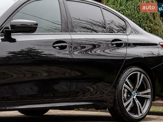 Черный БМВ 3 Серия, объемом двигателя 2 л и пробегом 6 тыс. км за 37800 $, фото 25 на Automoto.ua