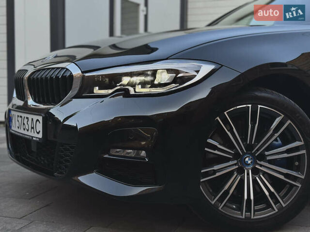 Чорний БМВ 3 Серія, об'ємом двигуна 2 л та пробігом 34 тис. км за 39500 $, фото 5 на Automoto.ua