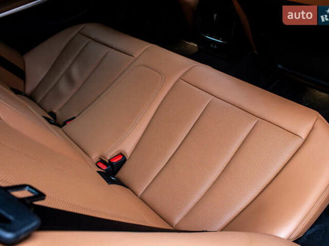 Черный БМВ 3 Серия, объемом двигателя 2 л и пробегом 6 тыс. км за 37800 $, фото 51 на Automoto.ua