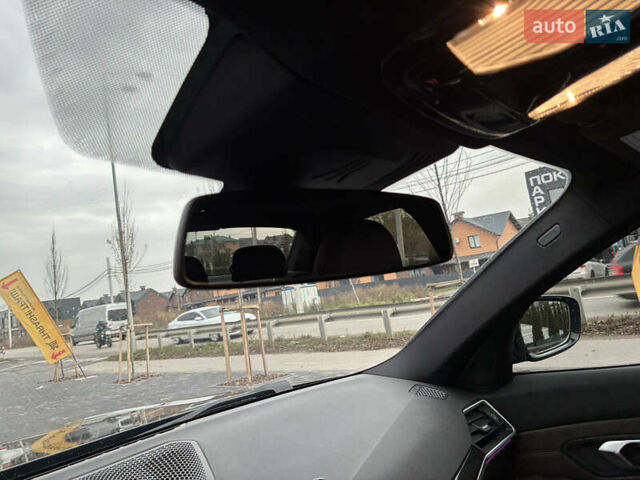 Чорний БМВ 3 Серія, об'ємом двигуна 2 л та пробігом 28 тис. км за 39500 $, фото 32 на Automoto.ua