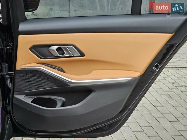 Черный БМВ 3 Серия, объемом двигателя 2 л и пробегом 34 тыс. км за 37999 $, фото 64 на Automoto.ua