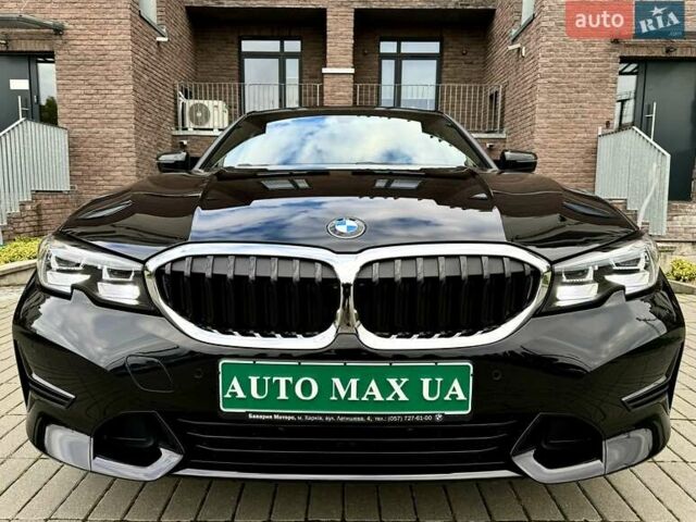 Черный БМВ 3 Серия, объемом двигателя 2 л и пробегом 17 тыс. км за 39500 $, фото 6 на Automoto.ua