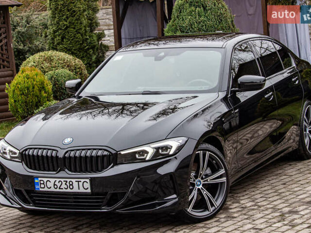 Черный БМВ 3 Серия, объемом двигателя 2 л и пробегом 6 тыс. км за 37800 $, фото 12 на Automoto.ua