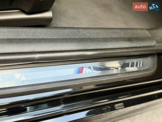 Чорний БМВ 3 Серія, об'ємом двигуна 2 л та пробігом 11 тис. км за 46999 $, фото 81 на Automoto.ua