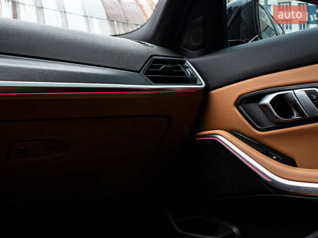 Черный БМВ 3 Серия, объемом двигателя 2 л и пробегом 6 тыс. км за 37800 $, фото 47 на Automoto.ua