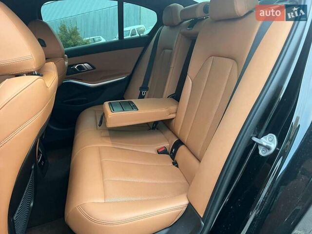 Чорний БМВ 3 Серія, об'ємом двигуна 2 л та пробігом 6 тис. км за 39190 $, фото 27 на Automoto.ua