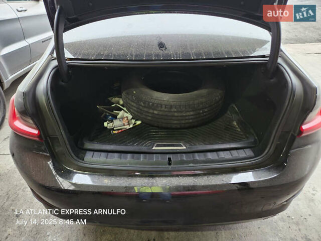Чорний БМВ 3 Серія, об'ємом двигуна 2 л та пробігом 55 тис. км за 28500 $, фото 10 на Automoto.ua