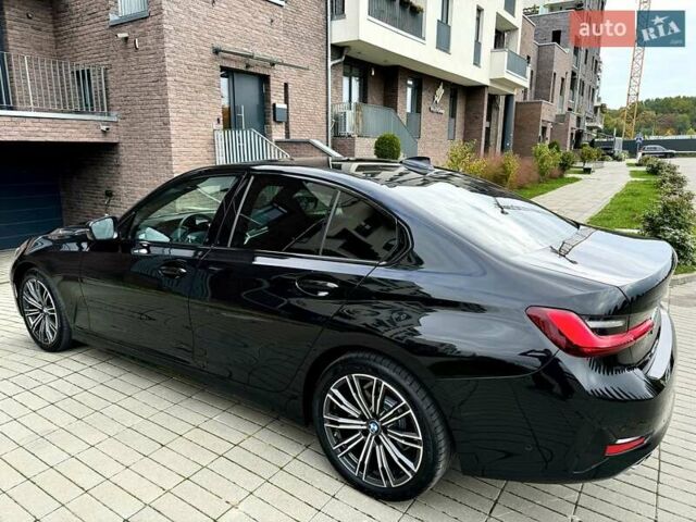 Черный БМВ 3 Серия, объемом двигателя 2 л и пробегом 17 тыс. км за 39500 $, фото 12 на Automoto.ua